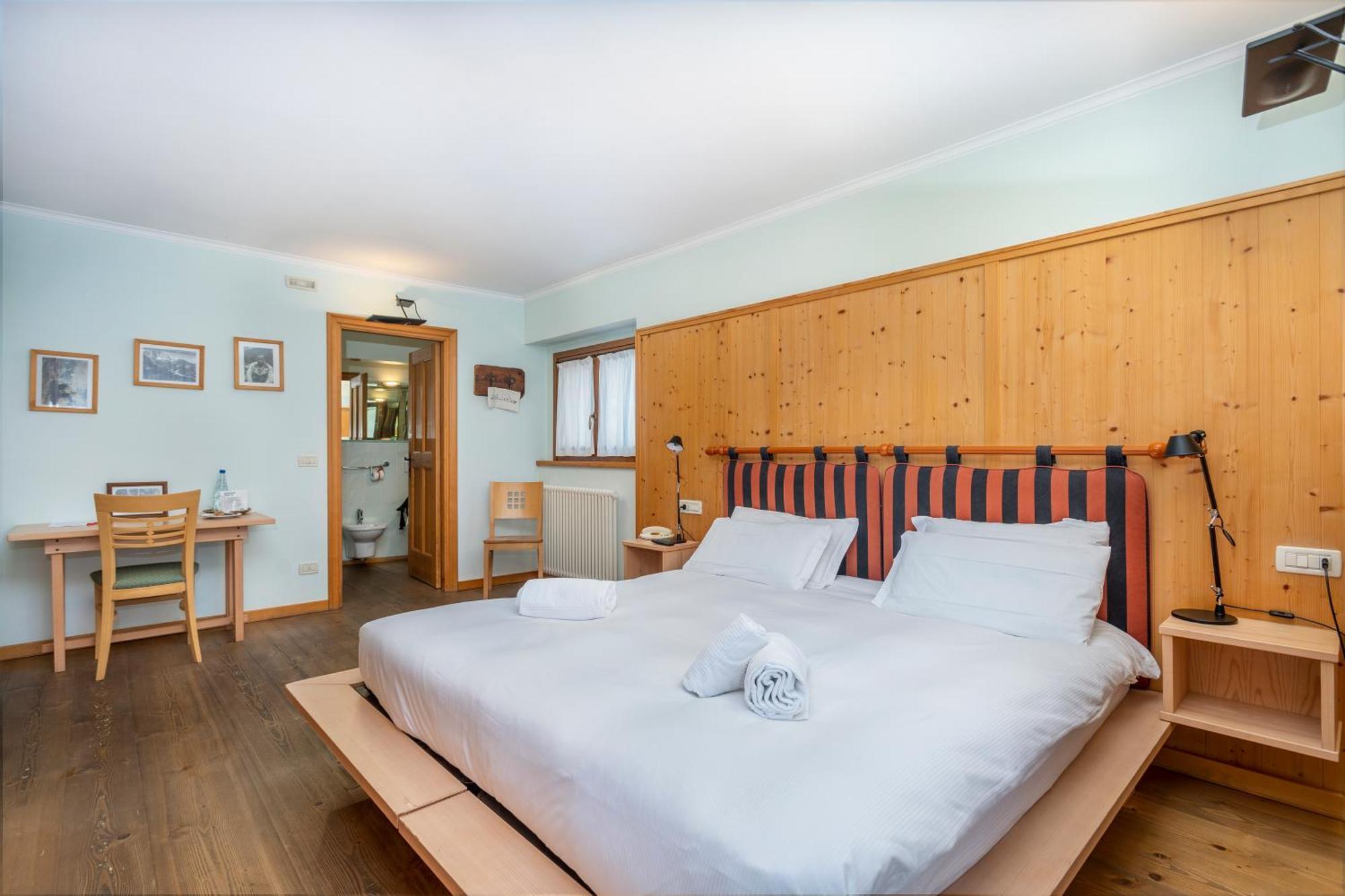 Valbruna Inn Bed & Breakfast Eksteriør billede