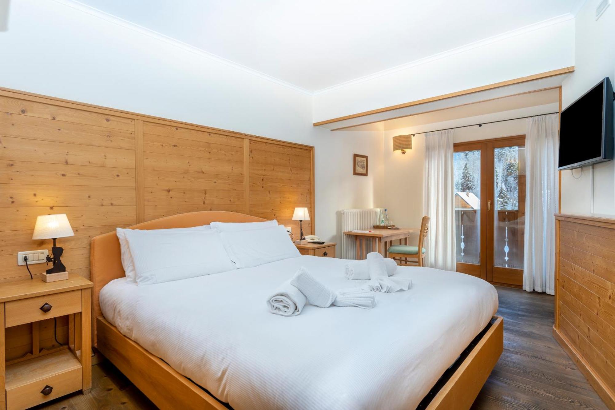 Valbruna Inn Bed & Breakfast Eksteriør billede