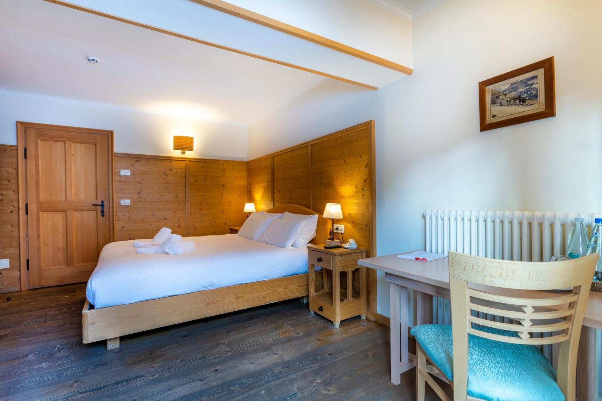 Valbruna Inn Bed & Breakfast Eksteriør billede